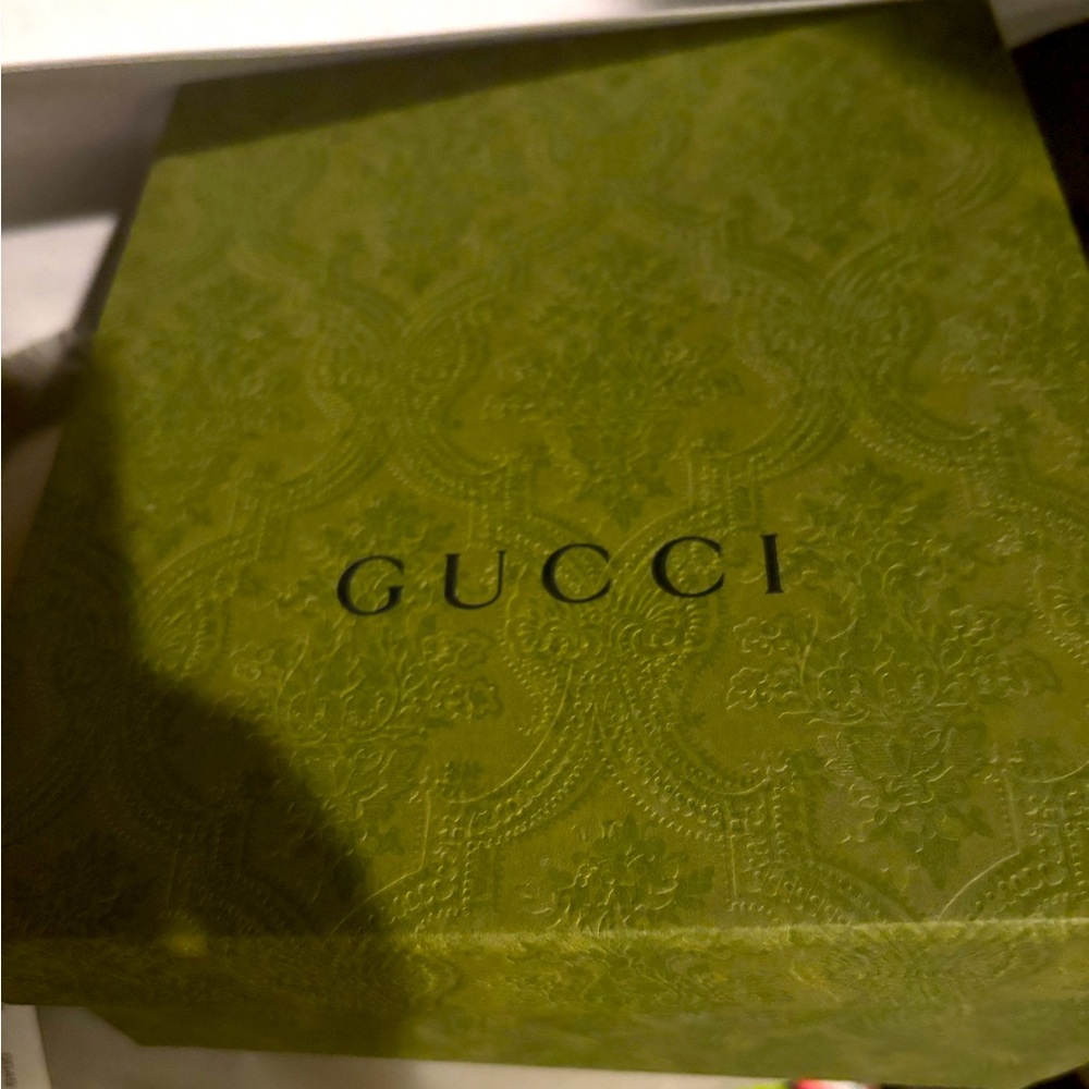 Baby Gucci sneakers new with receipt